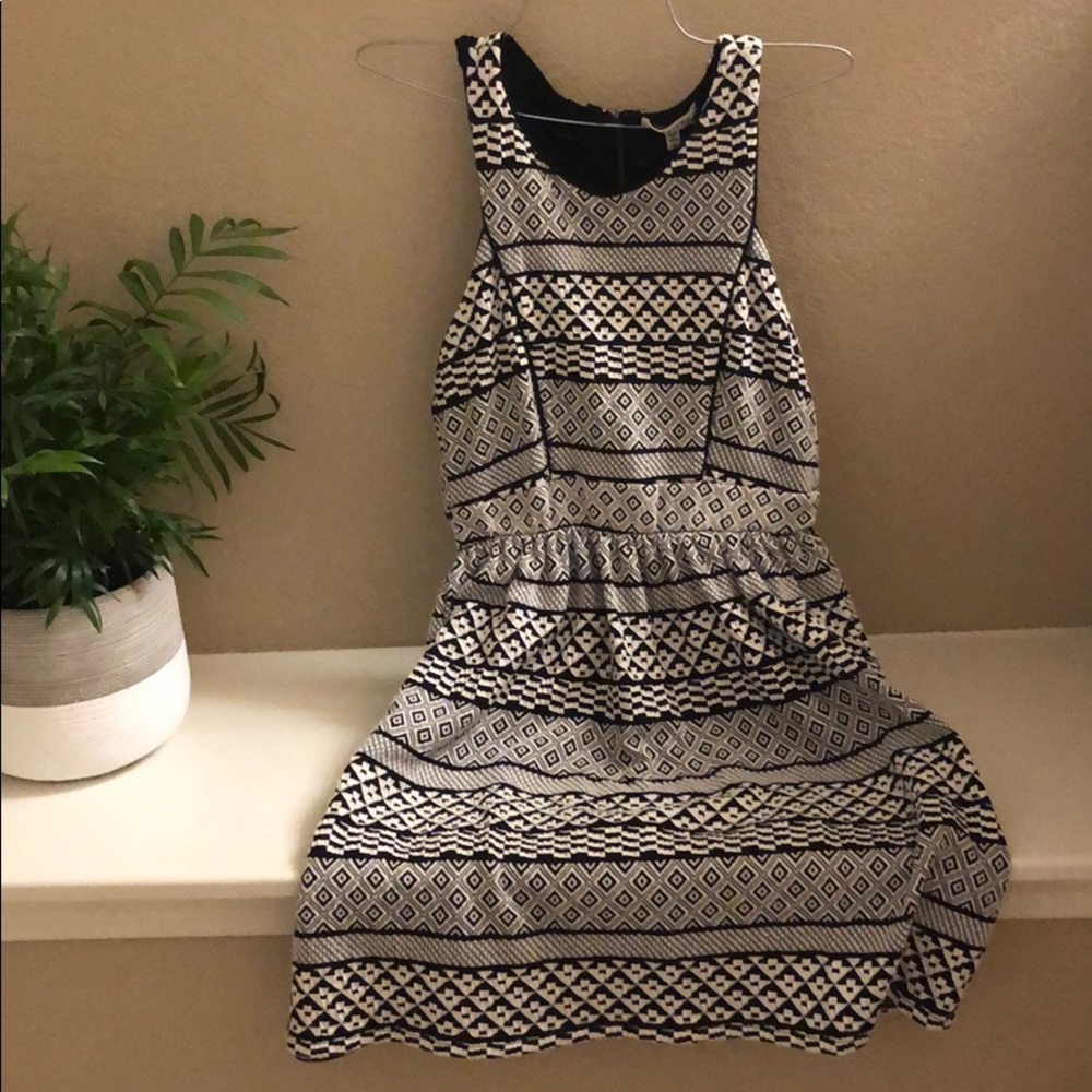 Black and white dress tribal print